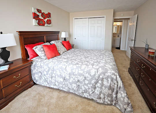 Model Suite Bedroom at Gates Mills Place, Mayfield Heights, OH, 44124