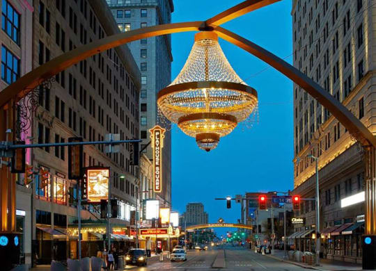 Close to the Playhouse Square Theater District at Reserve Square, Ohio, 44114