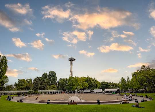 Center park with fountain and iconic tower at Axis Seattle Apartments, Washington