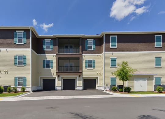 our apartments offer a clubhouse  at Cabana Club - Galleria Club, Jacksonville, Florida