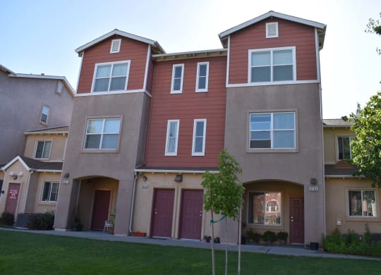 Exterior Building of Lemon Hill Mutual Housing