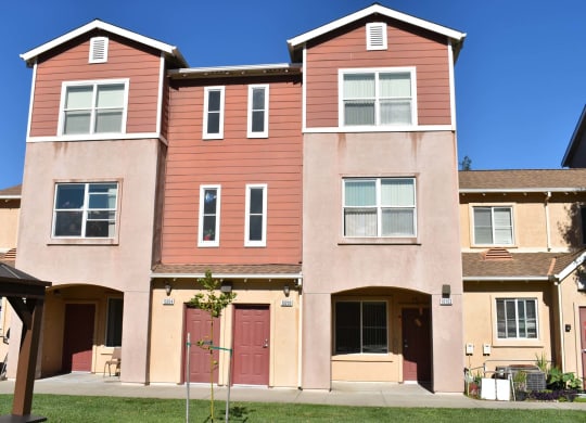 Exterior Building of Lemon Hill Mutual Housing