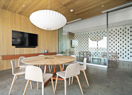 Reverb Co-Working Area Table
