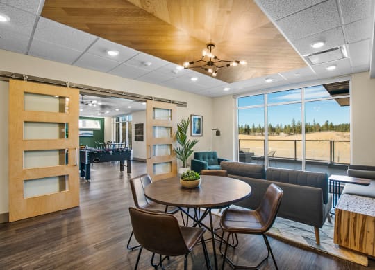 TheNest_Bend_OR_Interior_Amenity_Lounge