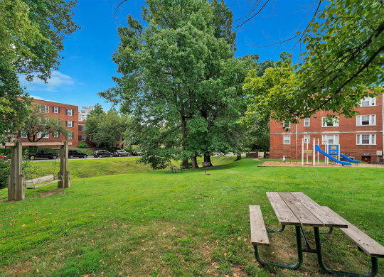 Falkland Chase Apartments in Silver Spring, Maryland Picnic Area