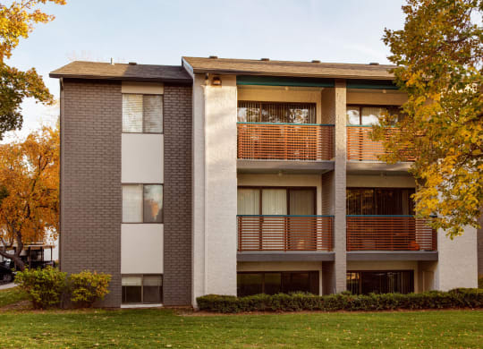 Clover Creek Exterior Shot