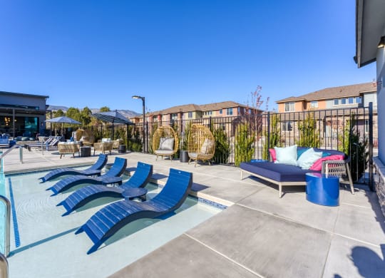 Marlette pool seating