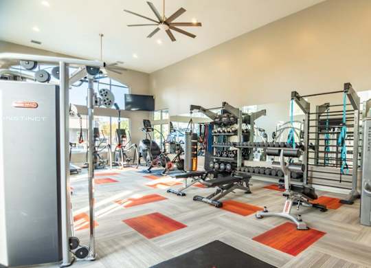 Axio 8400 Fitness Center