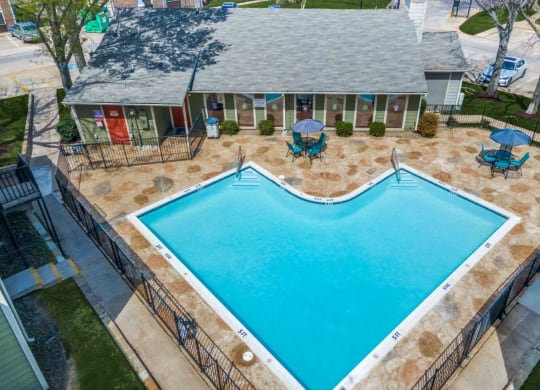 Cobble Hill Apartments in Fort Worth, Texas Clubhouse and Pool