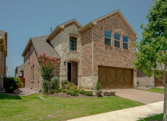 Cottages at the Realm Home Exterior