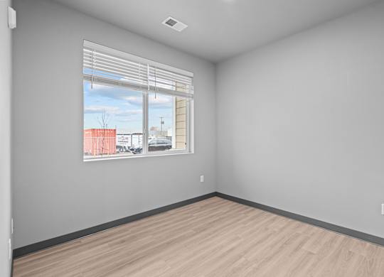 Corvallis_OR_UAPH_Bedroom_1x1a