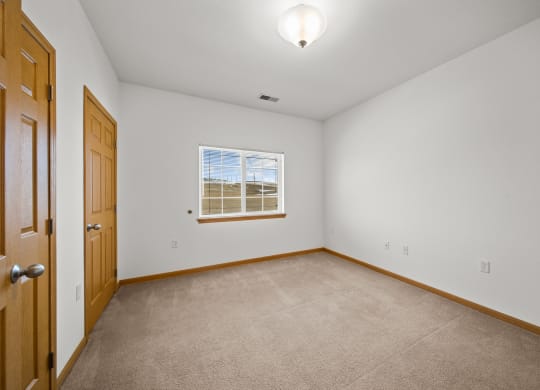 Remington Village Apartments Vacant Bedroom