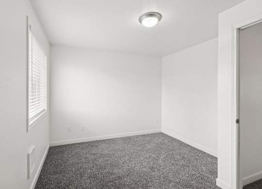 Evergreen Townhouses in Springfield, Oregon Bedroom