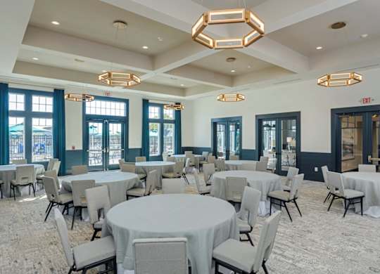 EVOLV at Stonehaven Townhomes in White Plains, Maryland Clubhouse Dining Room