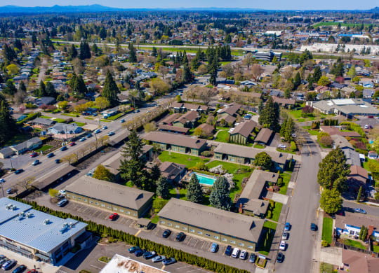 Clairmont_Eugene_OR_Aerial