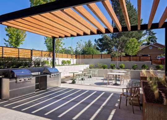 The Gabe Apartments in Portland, Oregon Patio with BBQ Grills