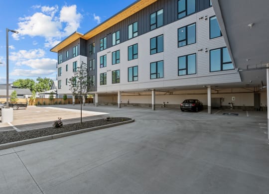 Riverline Apartments Exterior and Parking