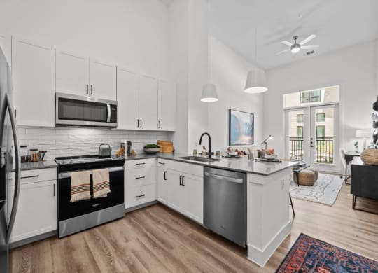 Fully Equipped Kitchen at Lenox Burnet, Austin, 78757 