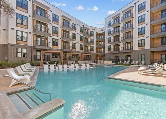 Lenox Burnet Apartments in Austin, Texas Pool