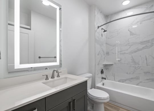 Lenox Katy Crossing Bathroom with Bathtub