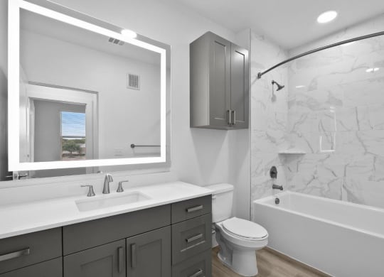 Lenox Katy Crossing Bathroom with Bathtub