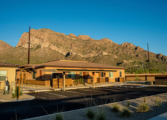 Linda Vista Luxury Rentals in Oro Valley, Arizona Exterior