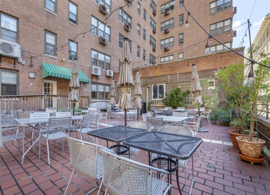 The Broadview Apartments in Baltimore, Maryland Exterior and Patio