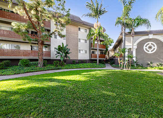 Ocean Breeze Villas Exterior