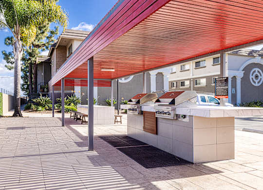 Ocean Breeze Villas BBQ Area