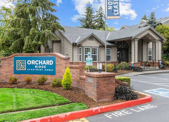 Orchard Ridge Apartments in Lynnwood, Washington Exterior and Monument Sign
