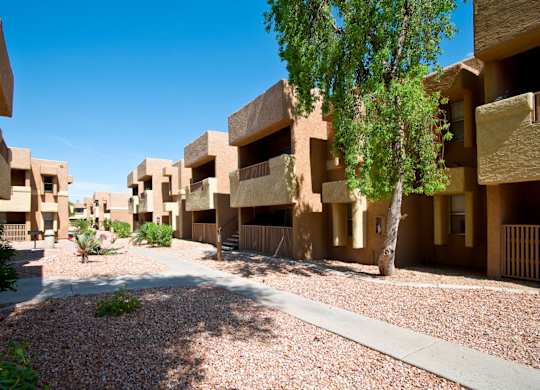 Papago Crossing in Phoenix, Arizona Exterior