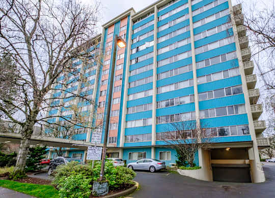 PattersonTower_Eugene_OR_Exterior