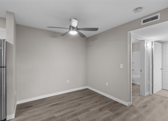 Riverpointe Apartments in Richland, Washington Dining Area