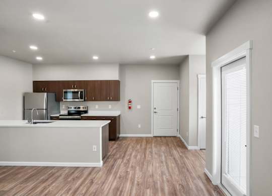 Kitchen Area at Spring Woods Apartments, Salem, 97305