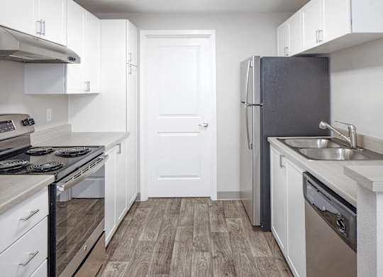 Stonesthrow Apartments_Tualatin, OR_Kitchen