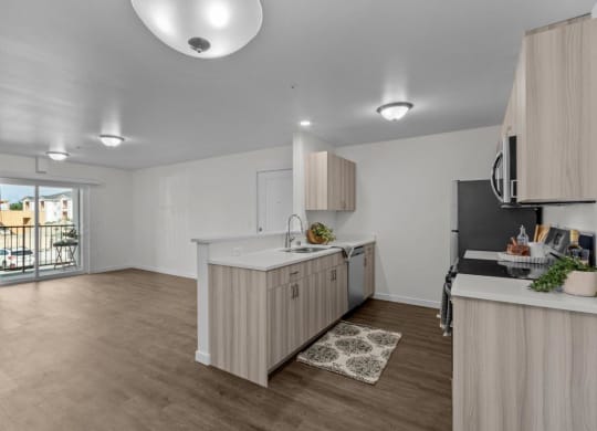 The Banks on Bradley Apartments in Richland, Washington Model Kitchen