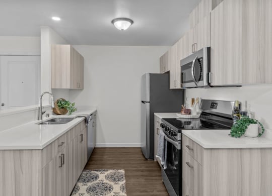 The Banks on Bradley Apartments in Richland, Washington Model Kitchen