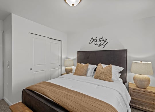 The Banks on Bradley Apartments in Richland, Washington Model Bedroom