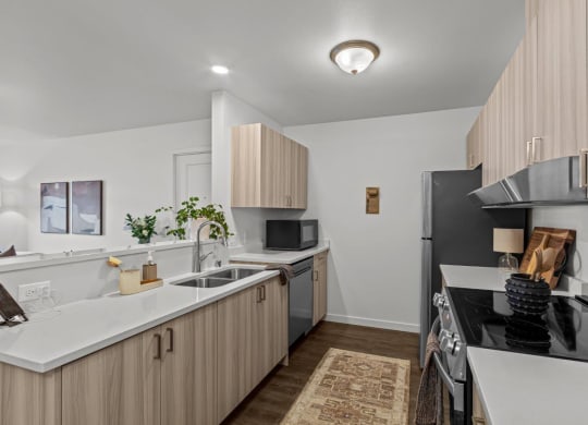 The Banks on Bradley Apartments in Richland, Washington Model Kitchen