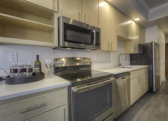 The Mercer_Mercer Island WA_Apartment  Kitchen Appliances