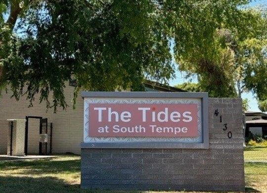 The Tides at South Tempe Monument Sign