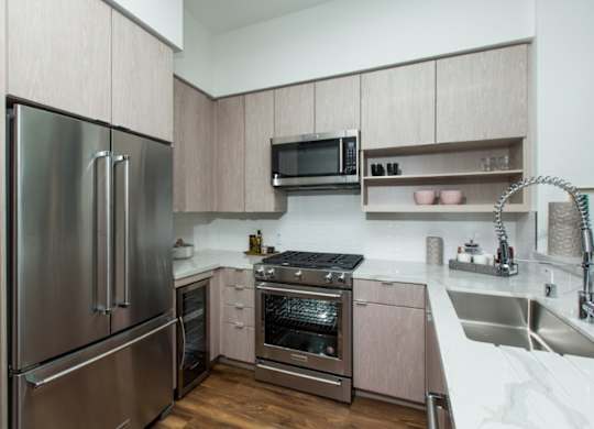 Vinz on Fairfax Apartments in Los Angeles, California Model Kitchen