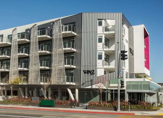 Vinz on Fairfax Apartments in Los Angeles, California Exterior