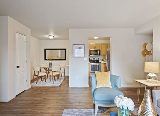 Dining And Kitchen View at The Crossings at Chapel Hill, Pasco, WA