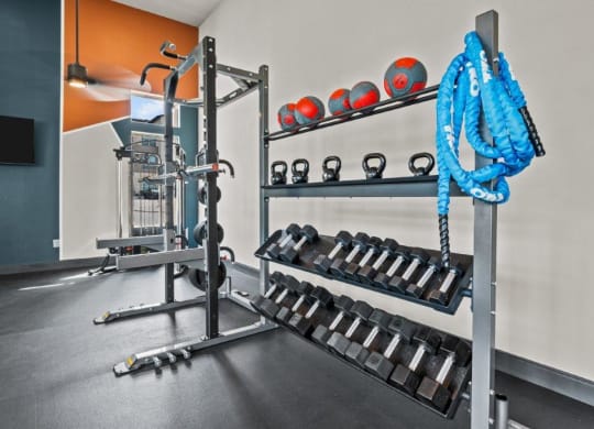 Redbird Ridge Apartments Weights
