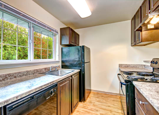 Maple Pointe Vacant Apartment Upgraded Kitchen