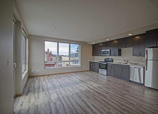 Chef-Inspired Kitchens at Spyglass Hill Apartments, Bremerton, WA