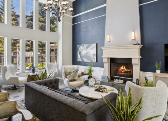 luxury social lounge at Bridgeport Ranch apartments