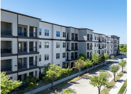 exterior view of Berkshire Spring Creek apartments