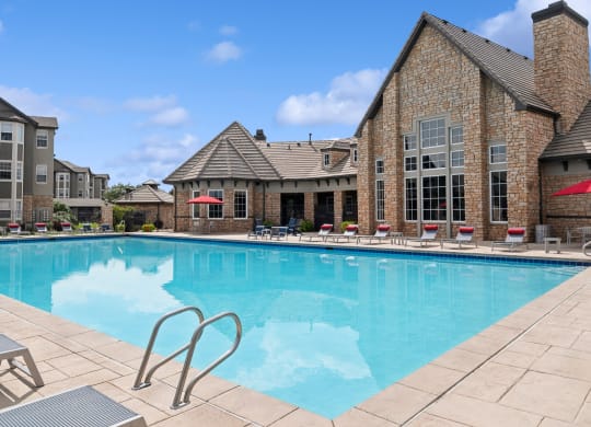 swimming pool at Red Hawk Ranch apartments